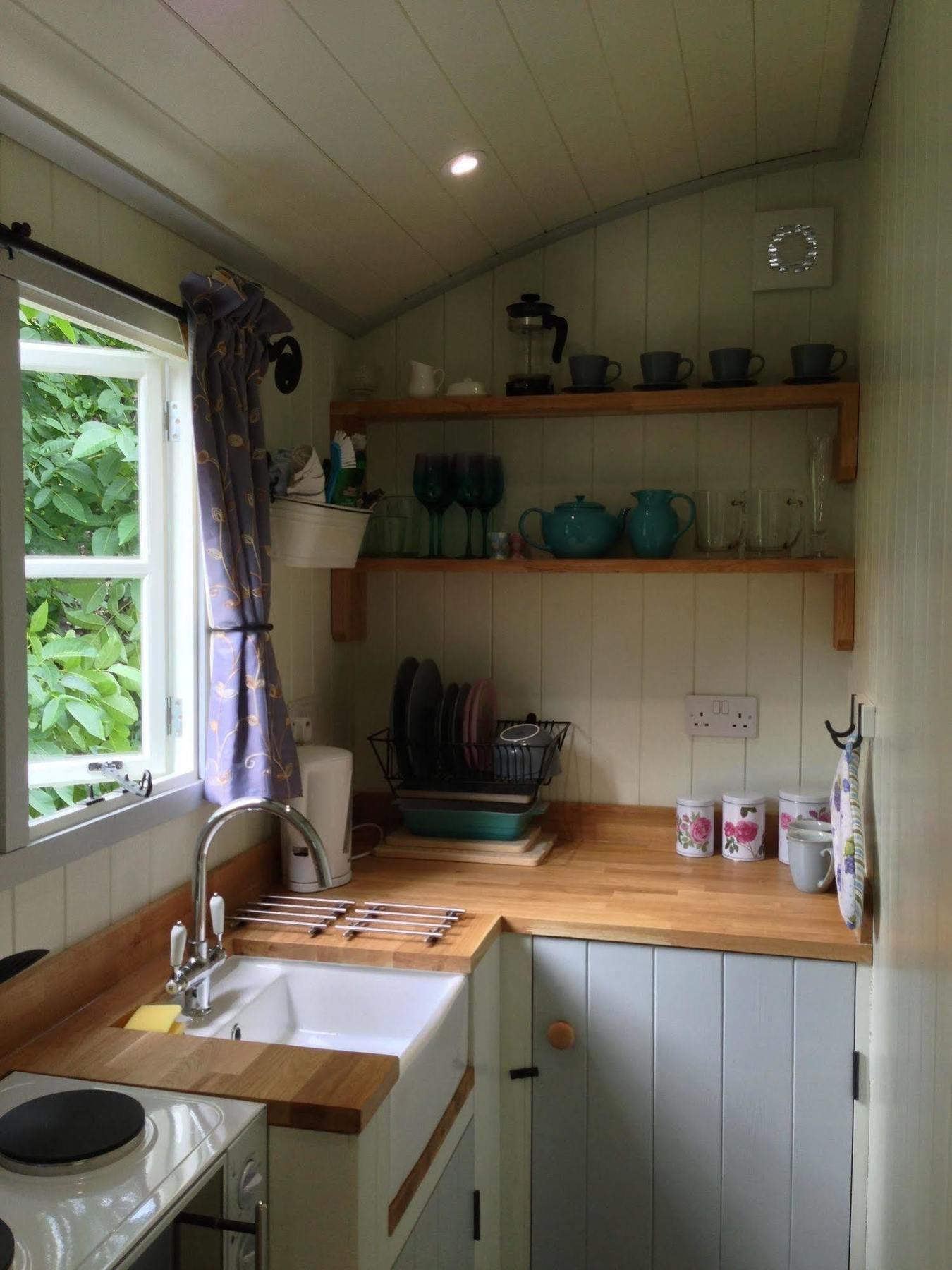 Posh Huts Farmstay Falstone Extérieur photo
